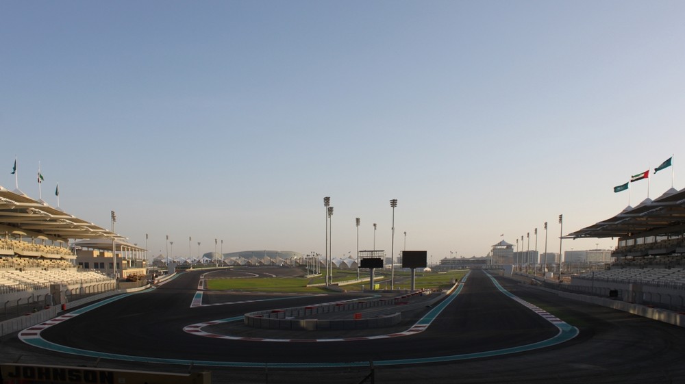 Yas Marina Circuit - Abu Dhabi (2)