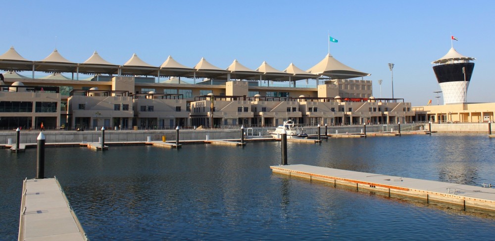 Yas Marina Circuit - Abu Dhabi (5)