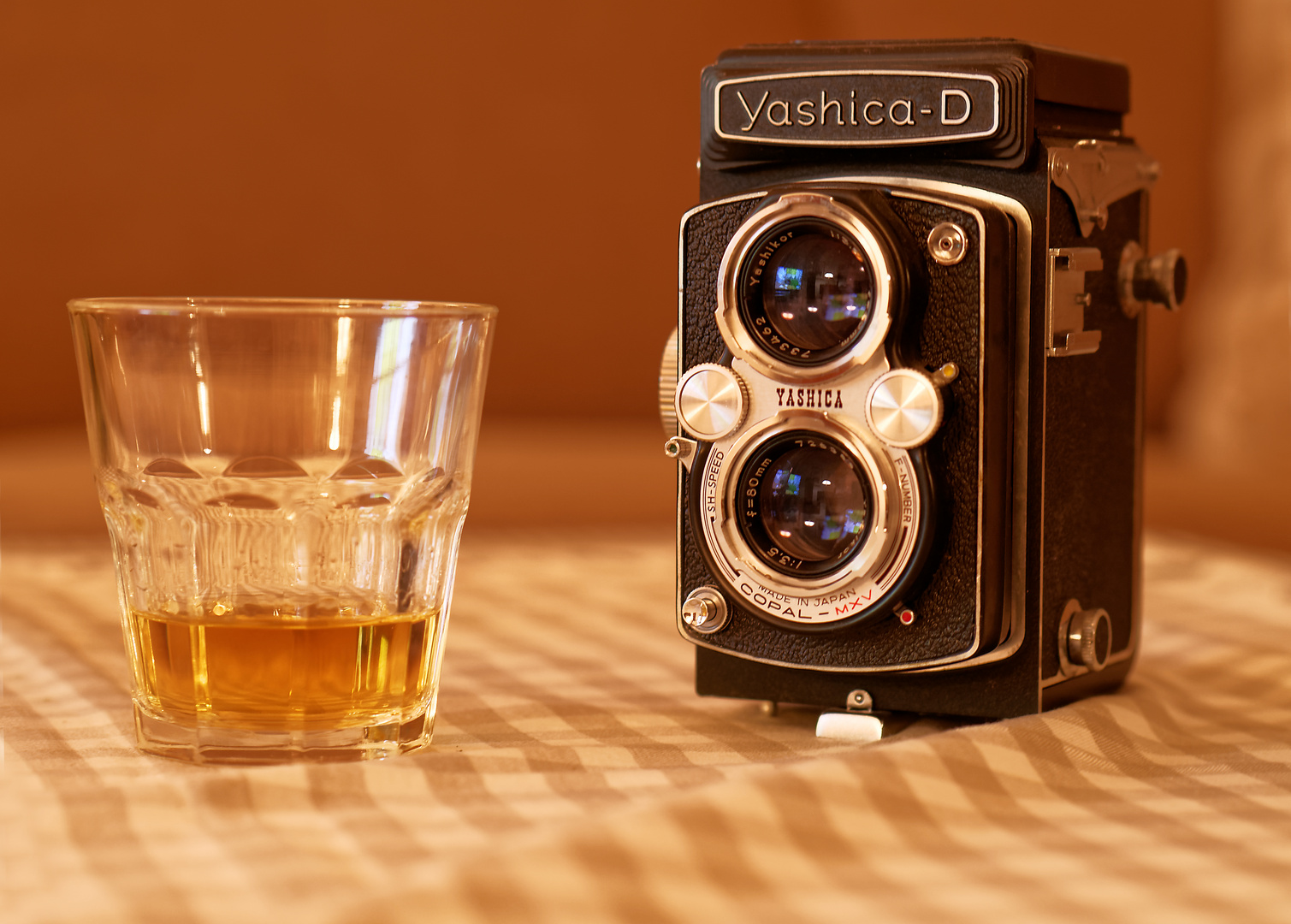 Yashica-D