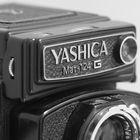 Yashica Mat-124G