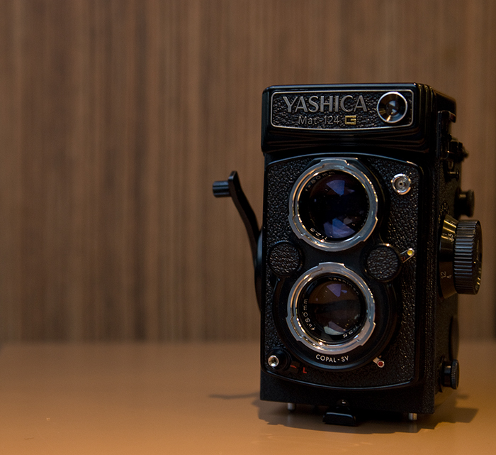 Yashica Mat 124G