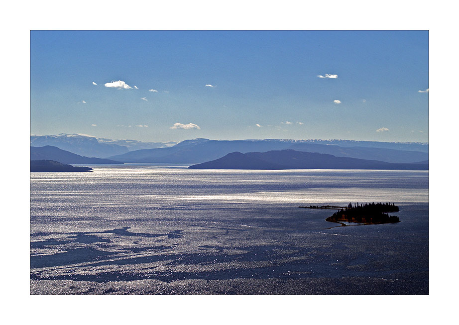 Yellostone Lake