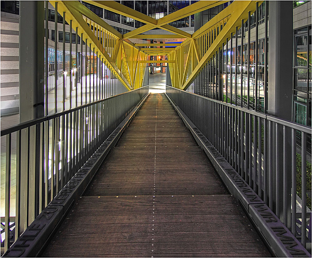 Yellow Bridge (IV)