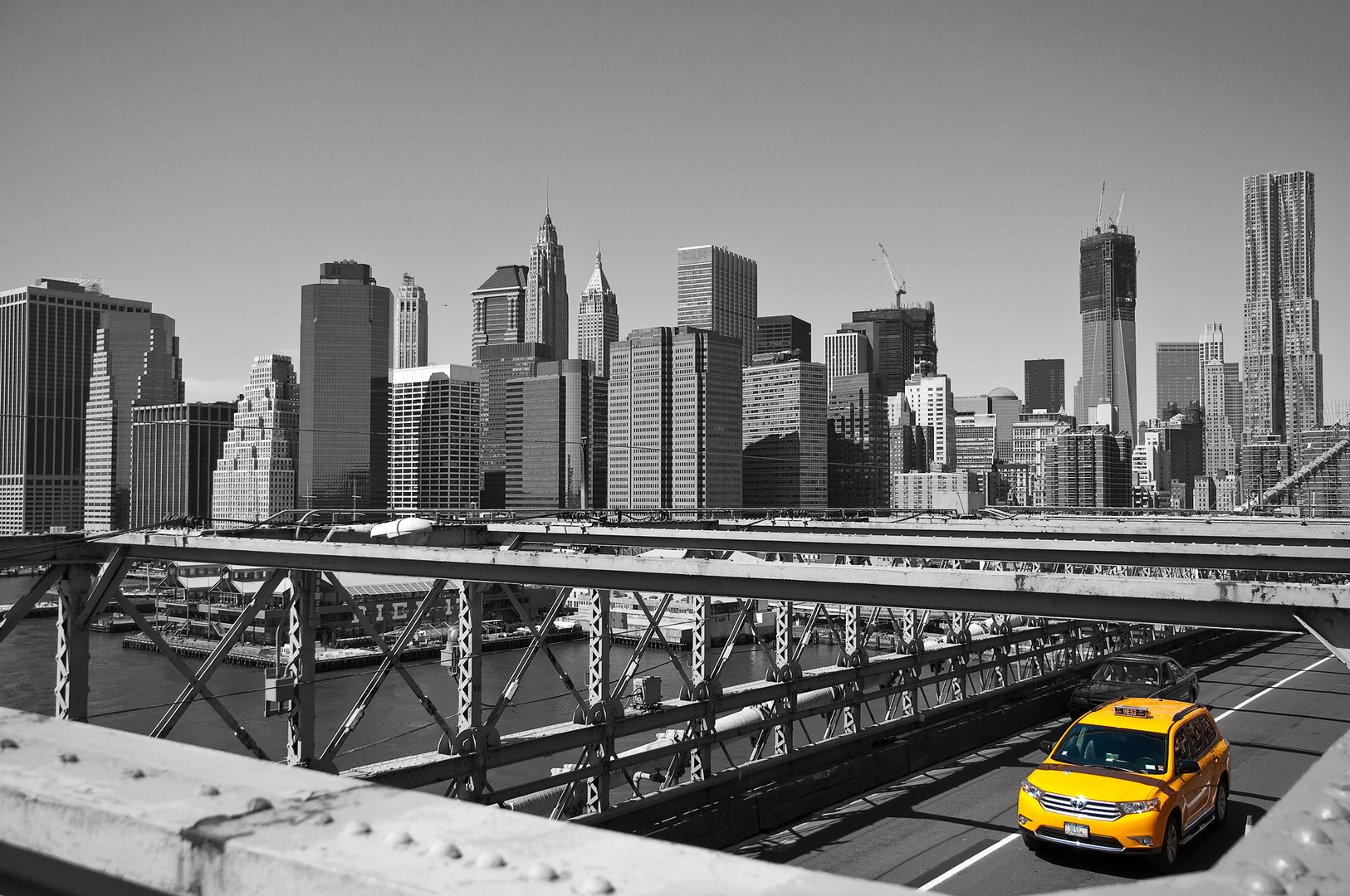 Yellow Cab @ Brooklyn Bridge