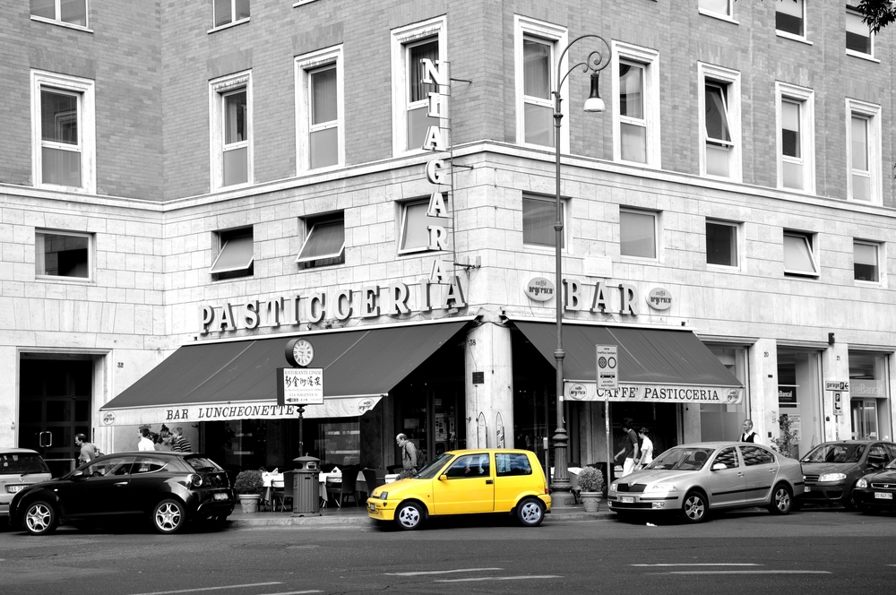 Yellow Car in Rome.