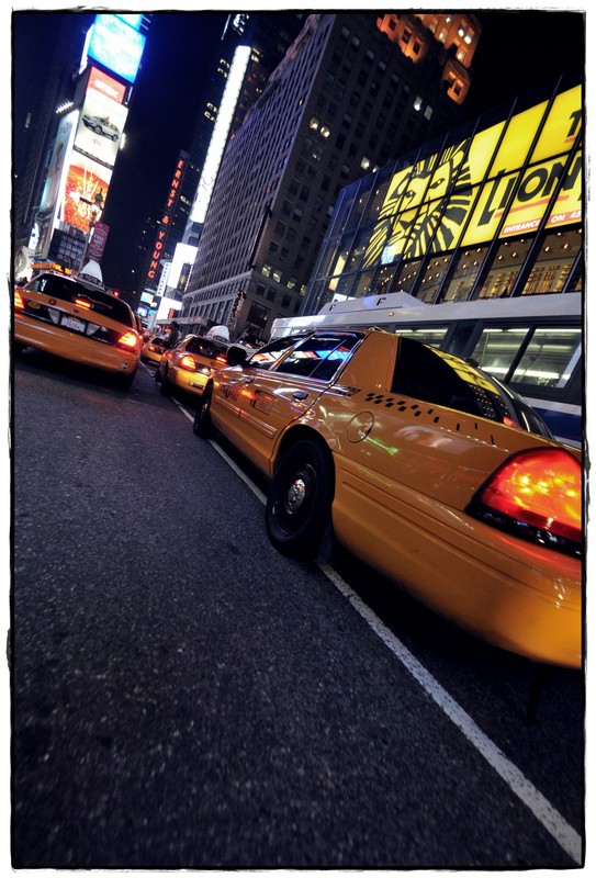 Yellow Night Life - Taxi