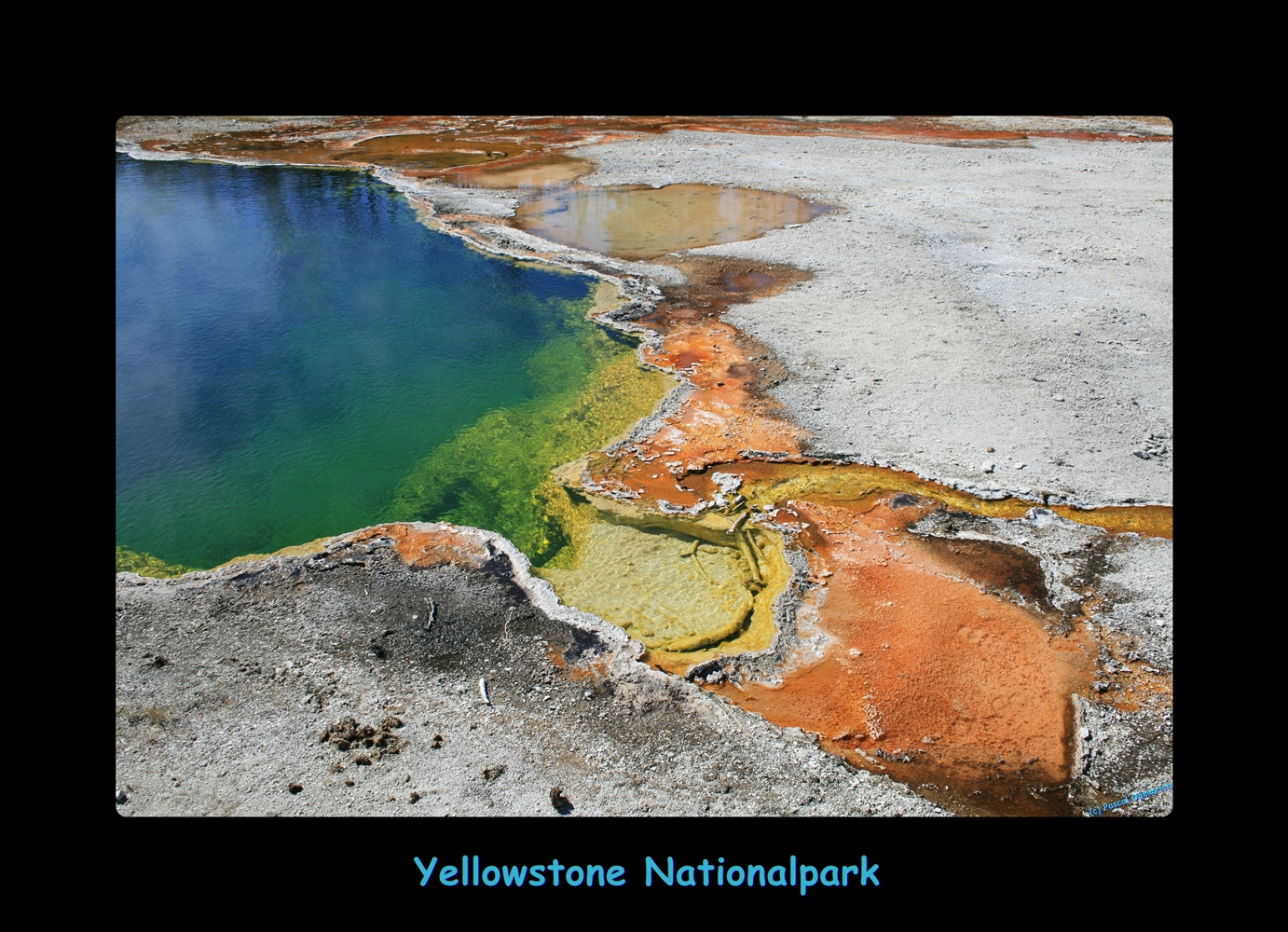 Yellowstone Lake - Black Pool