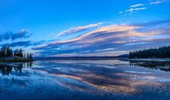 Yellowstone Lake, Wyoming, USA