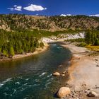 Yellowstone River nahe Tower Falls, Wyoming, USA