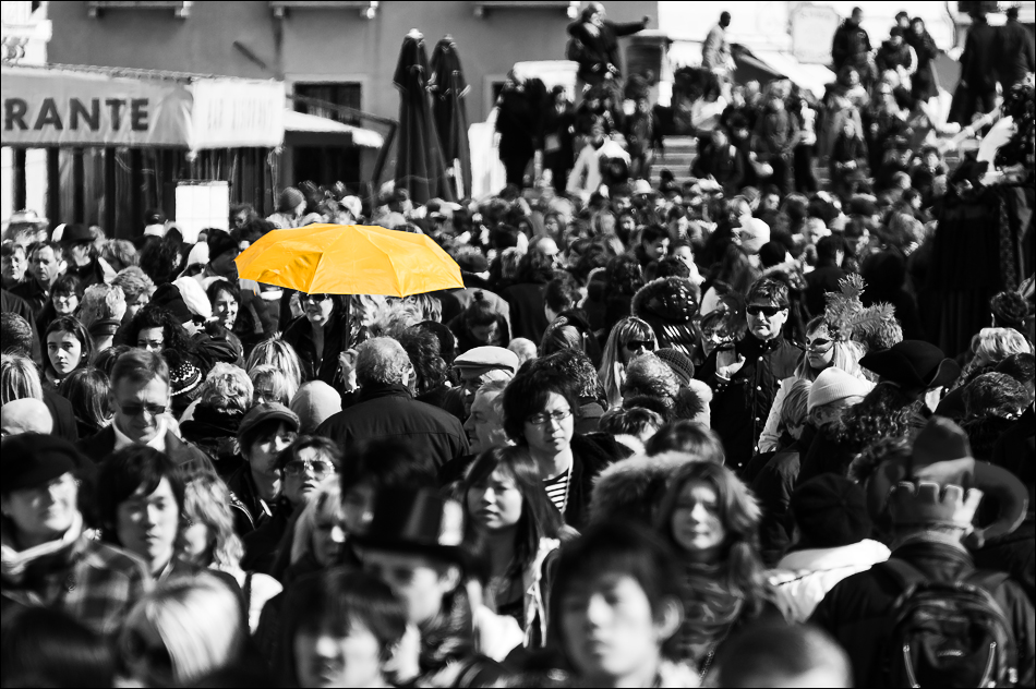 ...yellow.umbrella...