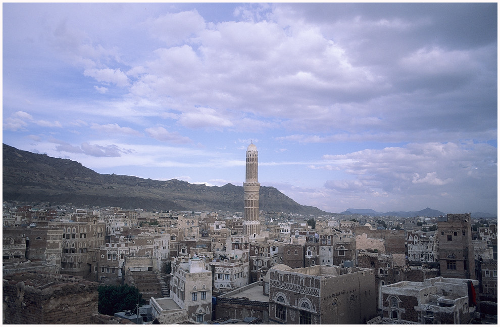 YEMEN - SANAA - kurz nach Sonnenaufgang