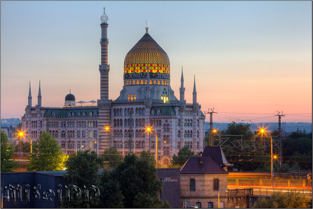 Yenidze am Abend