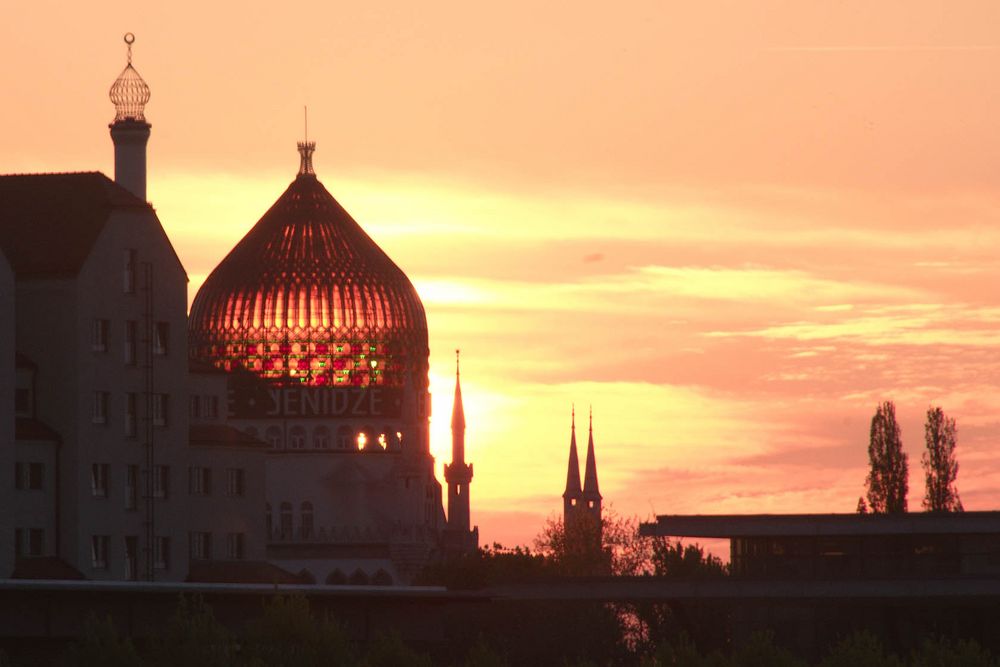 Yenidze beim Sonnenuntergang