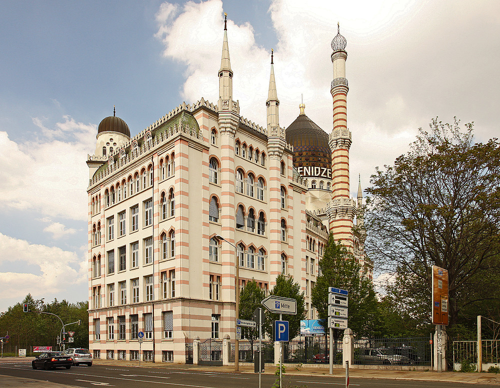 Yenidze, ein geschichtsträchtiges Haus …