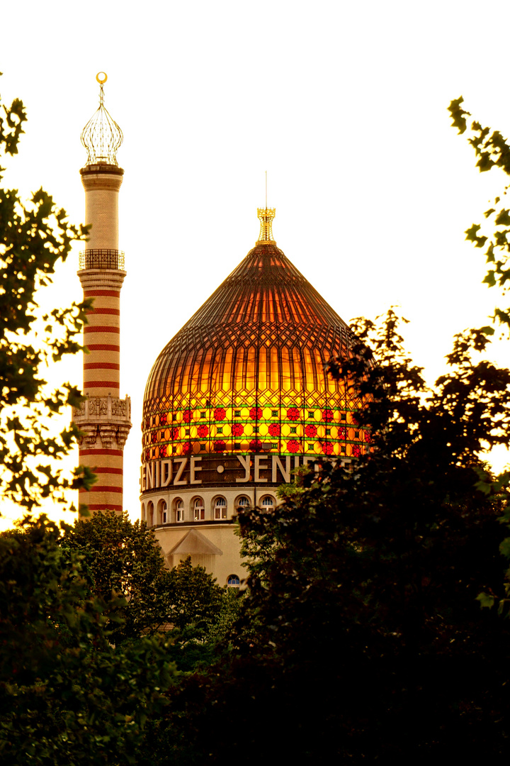 Yenidze im Licht der untergehenden Abendsonne