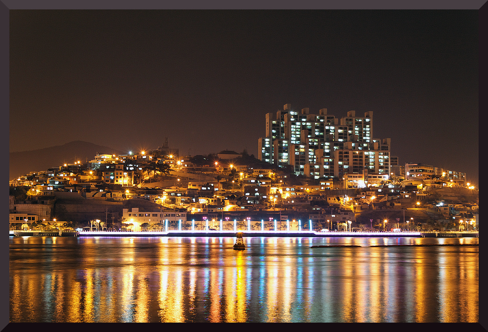 Yeosu Harbour at night - Korea