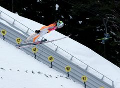 YOG - Innsbruck - Skispringen