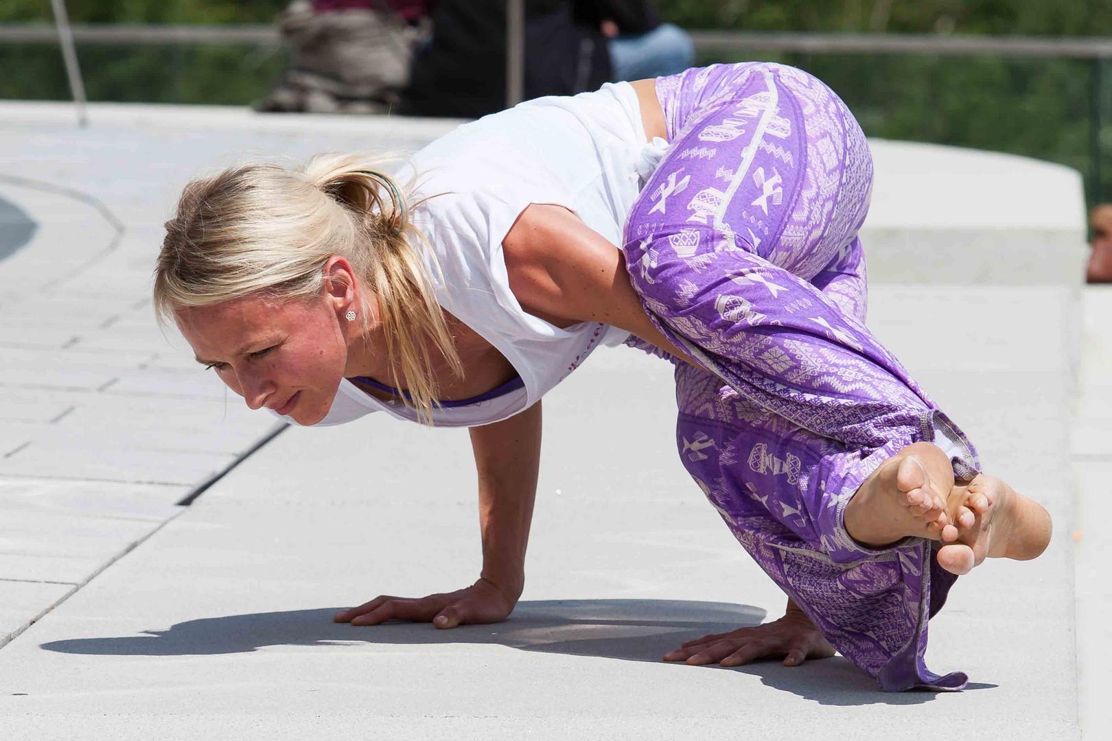 Yoga im Medienhafen #II