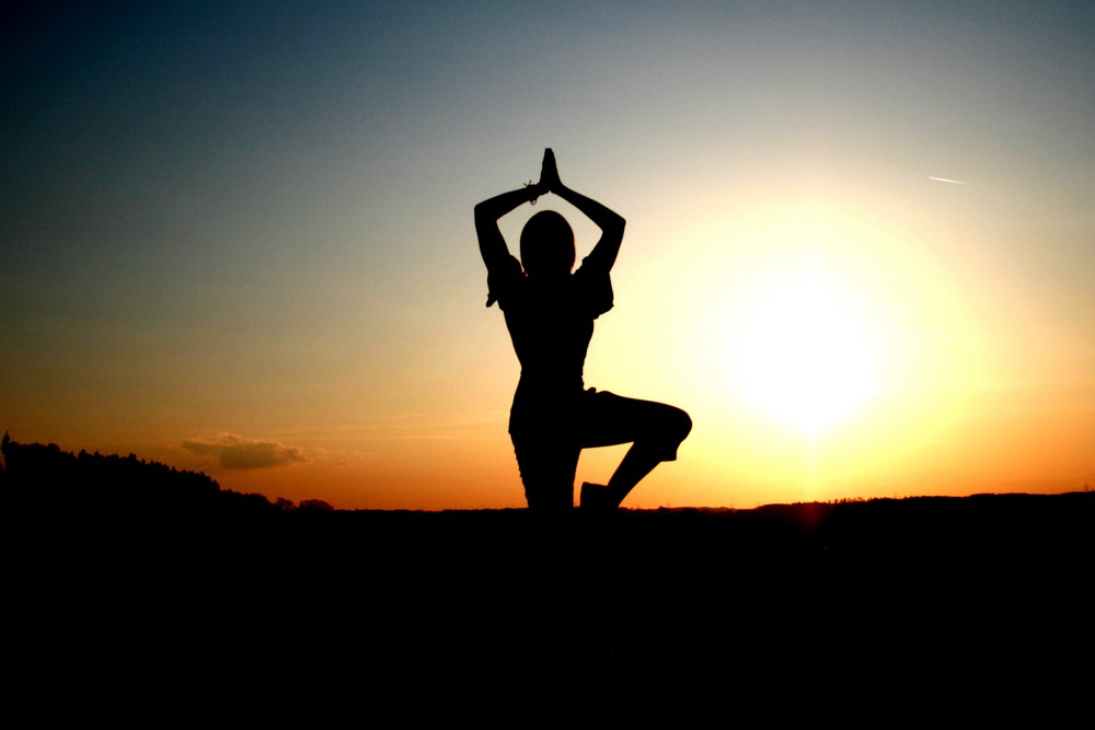 Yoga im Sonnenuntergang