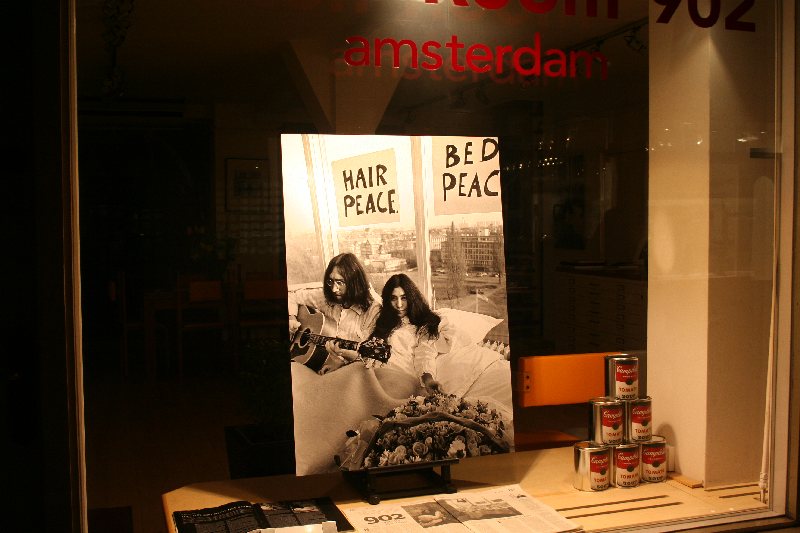 yoko and john in amsterdam