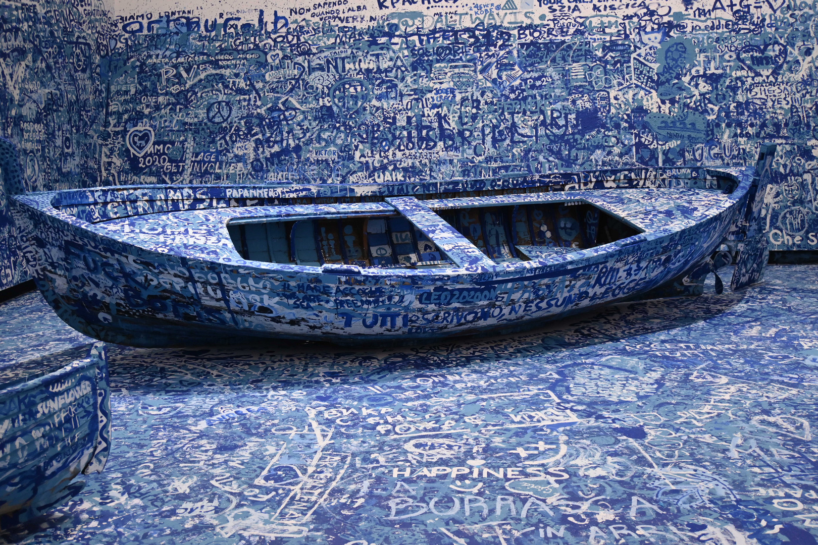Yoko's refugee Boat (ANN_1564)