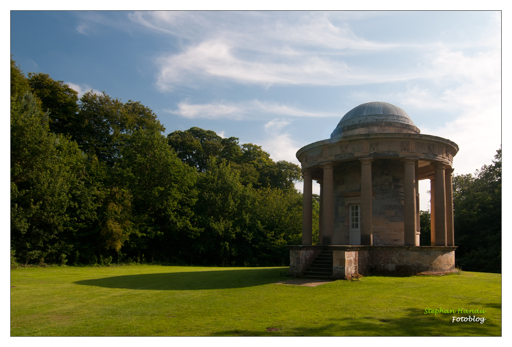 Yorkshire 01 - Rievaulx Terrace