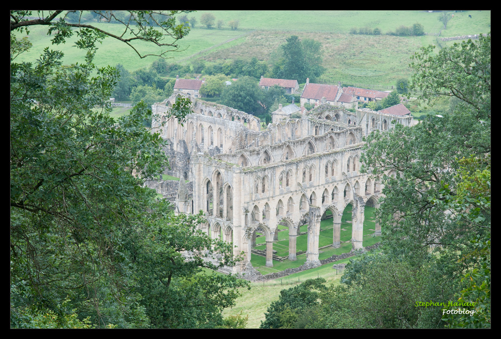 Yorkshire 09 - Rievaulx Abbey