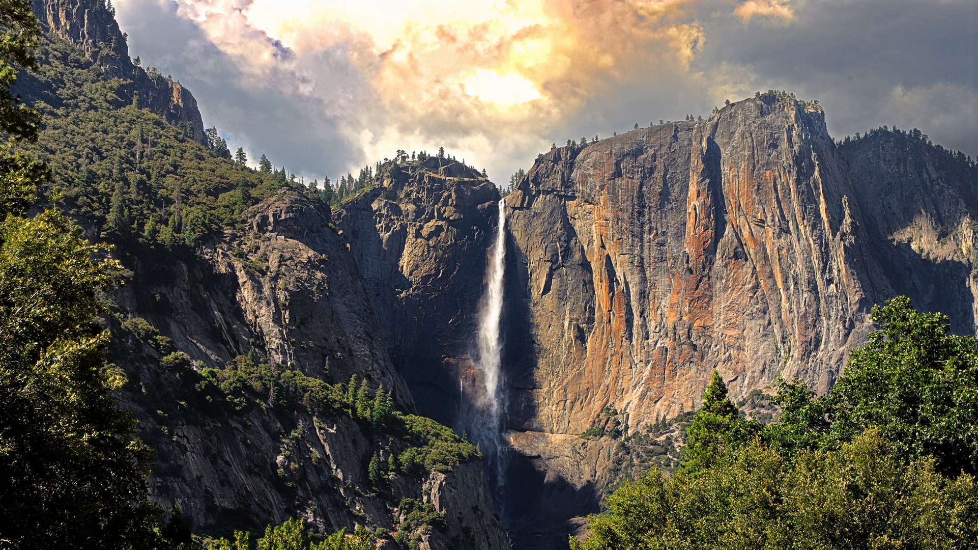 Yosemite Falls 