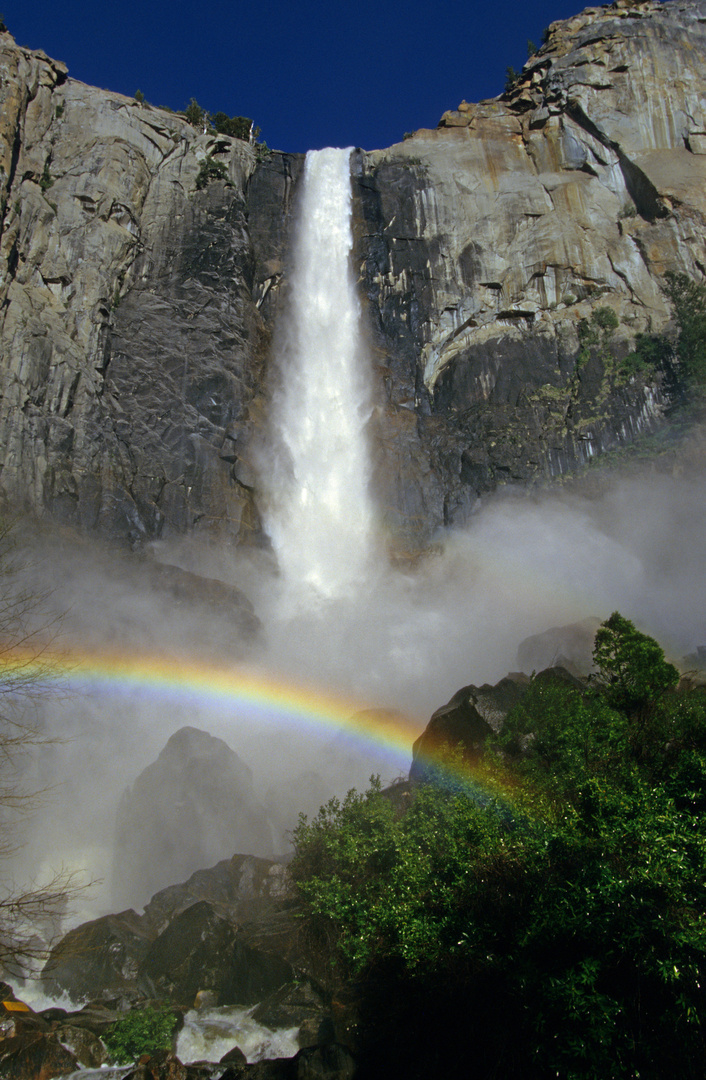 Yosemite National Park - Bridalveil Fall