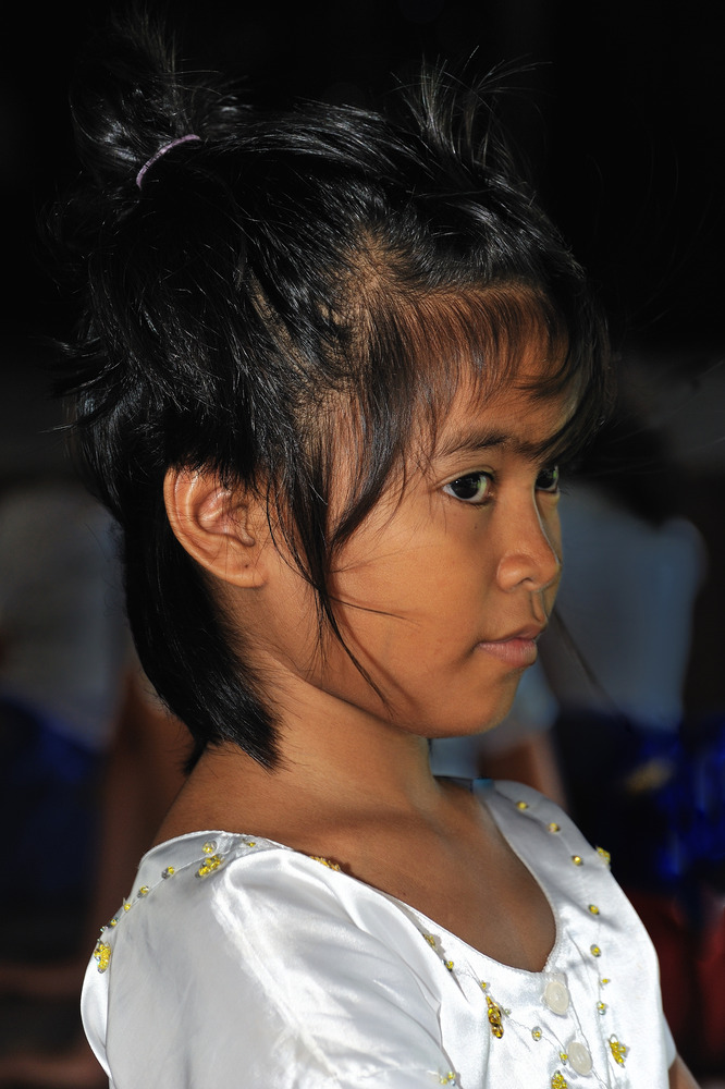 young apsara dancer 2