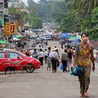 Young commuters on the way to Shwedagon