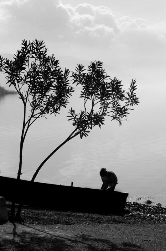 young girl to the lake