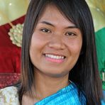 Young Lady at Wat Arun 2