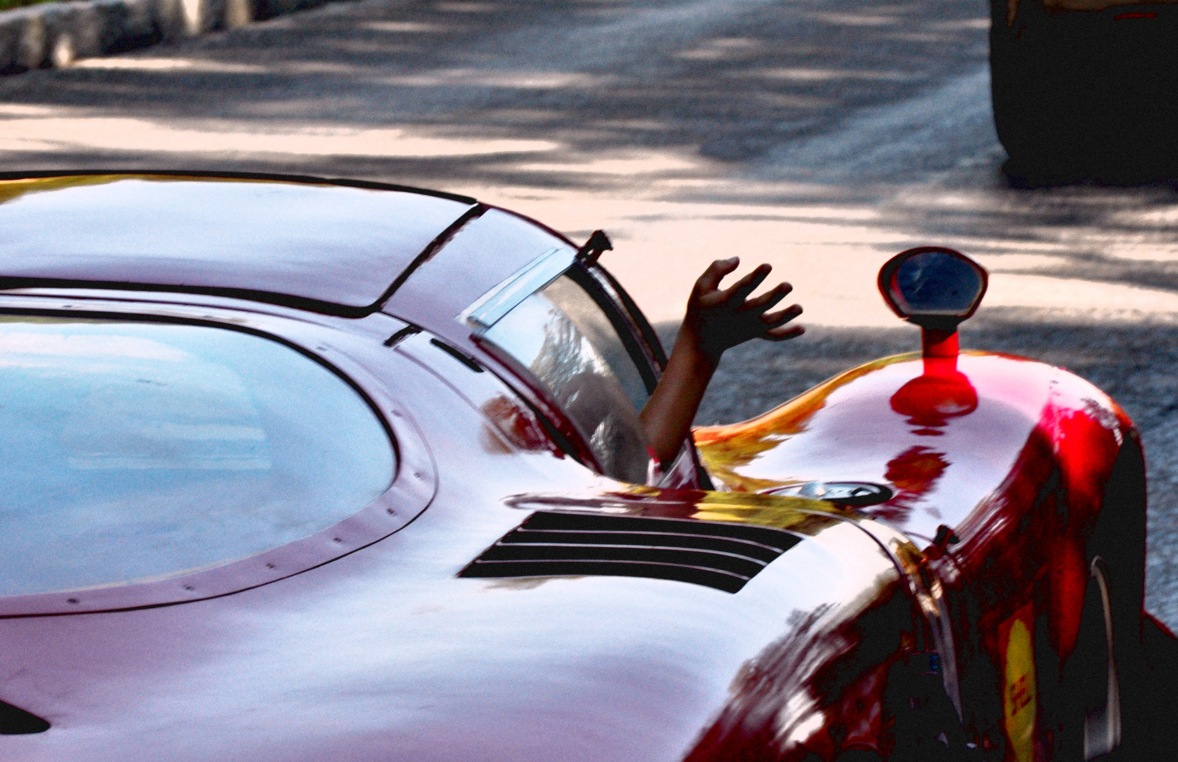 Young passenger in old Alfa