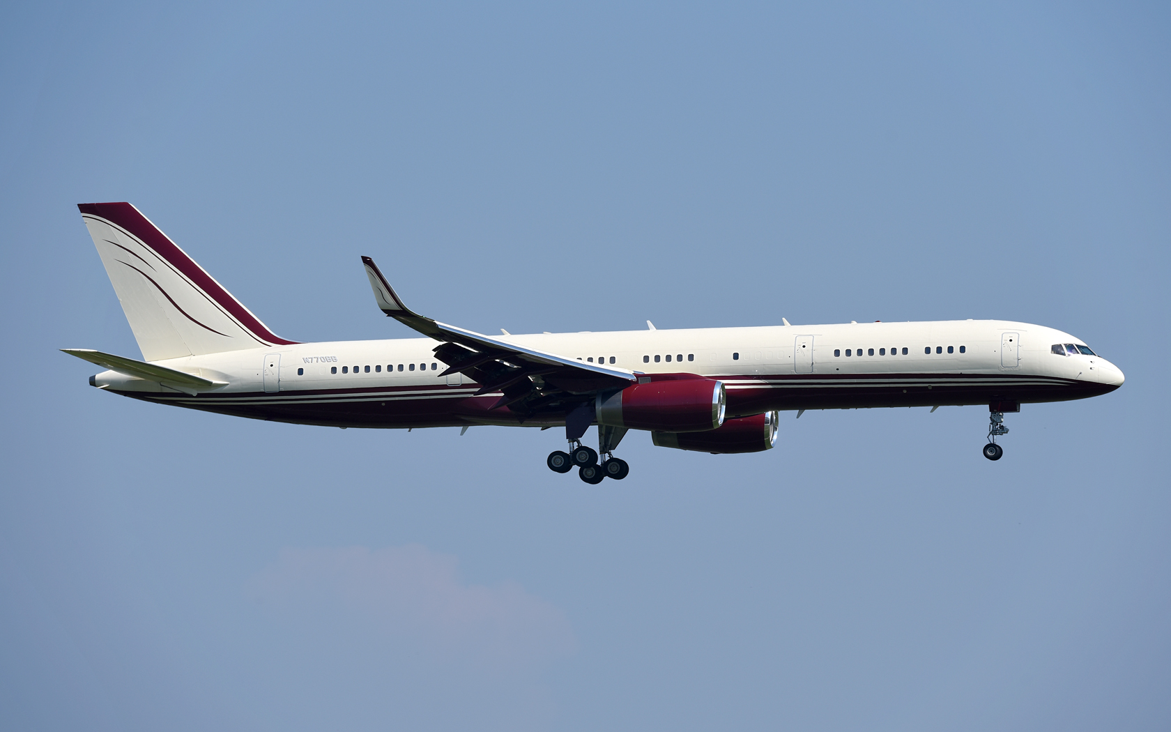 Yucaipa Companies Boeing 757-200WL N770BB 