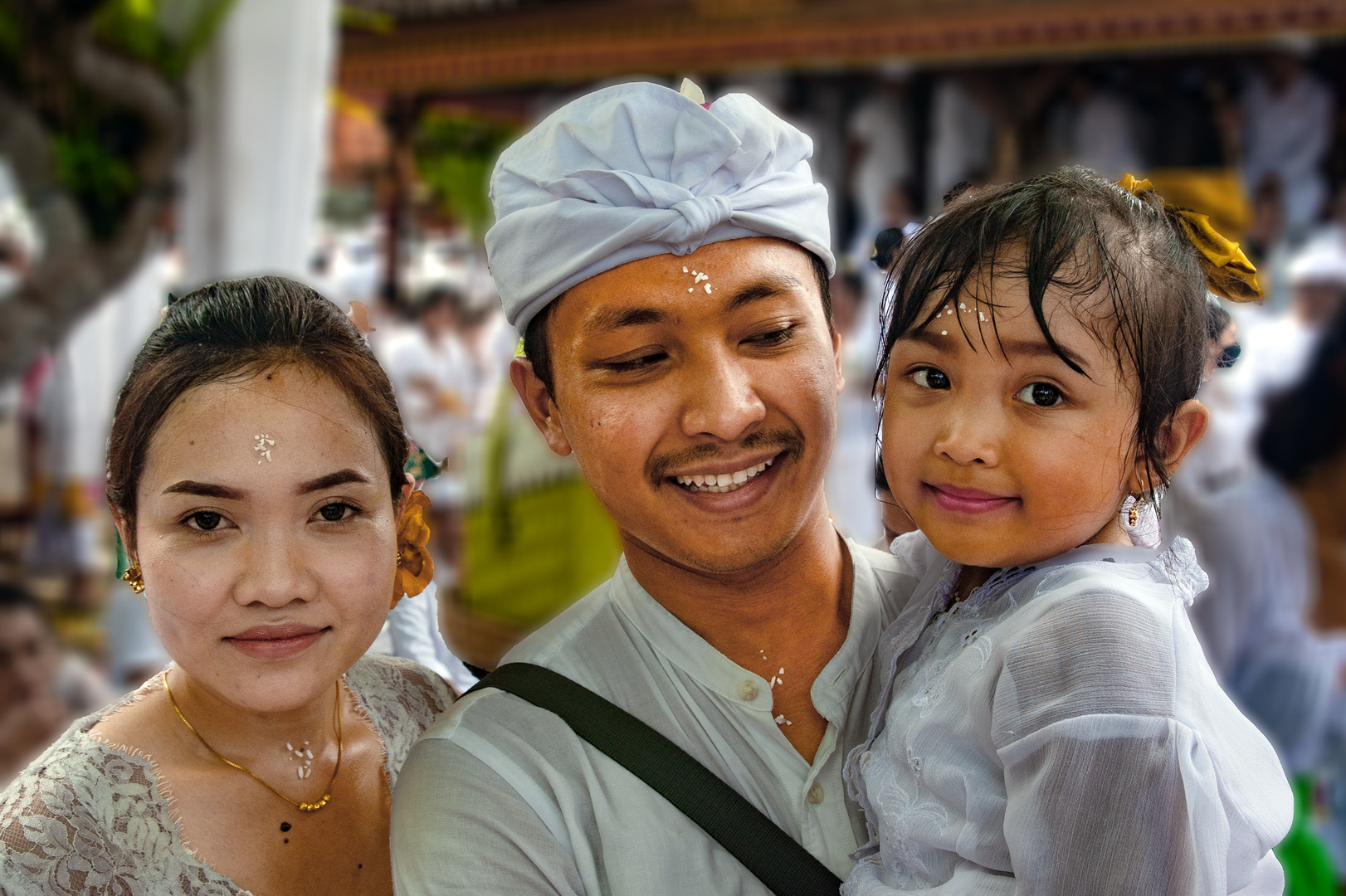 Yulan, her husband Indra and son Gauri