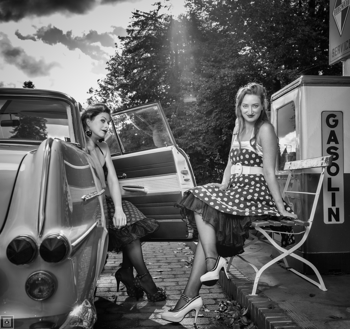 Yulia and Anja at the gas station