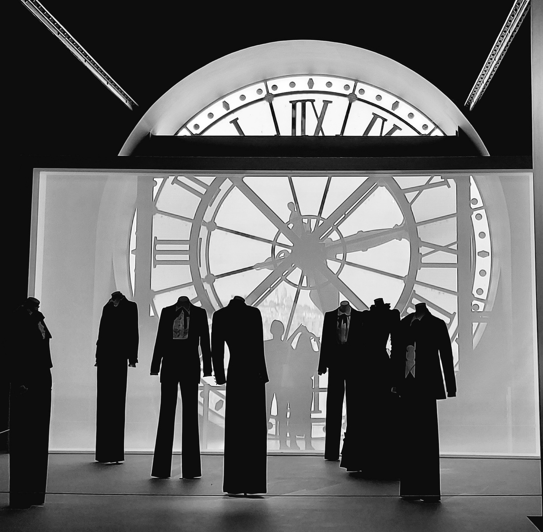 Yves Saint Laurent im Musee d'Orsay