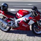 YZF-R1 RN04