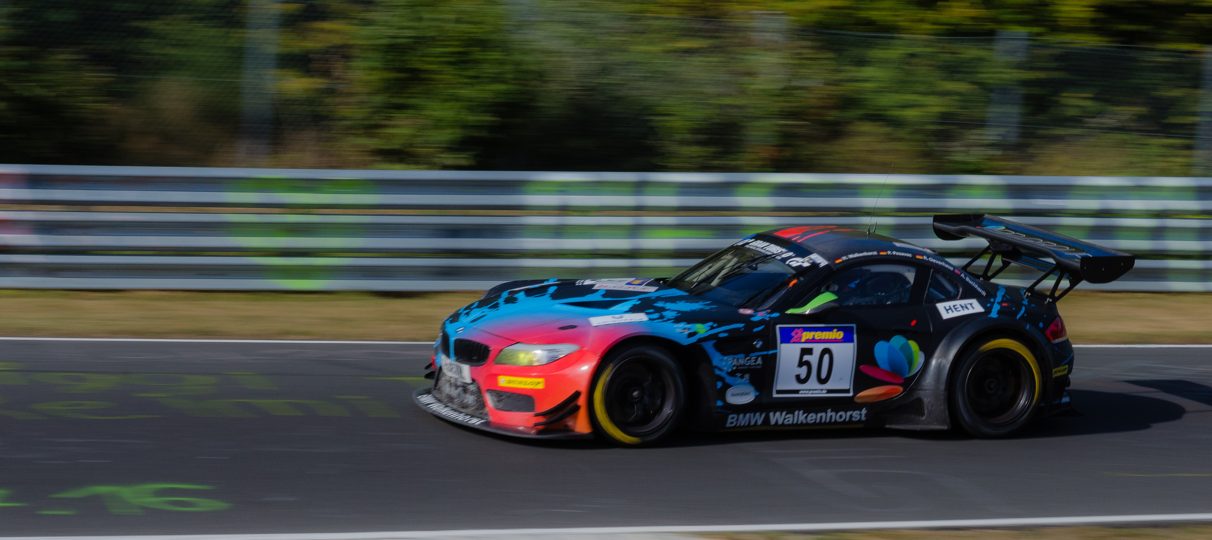 Z4 flies Bellof s