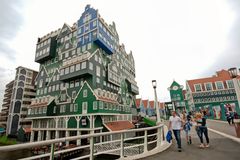 Zaandam - Ankersmidplein - Inntel Hotel - 08