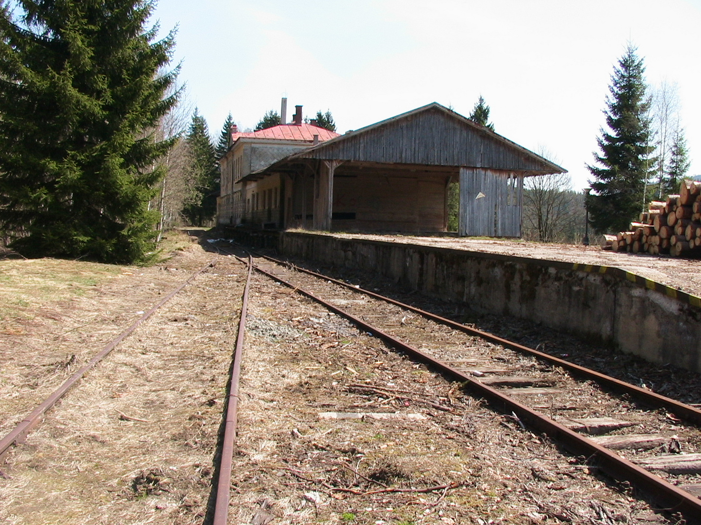 Zackenbahn Bahnhof Grünthal (Polaun) Güterschuppen