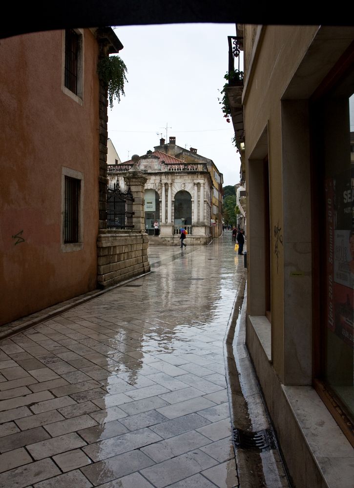 Zadar Altstadt bei Regen