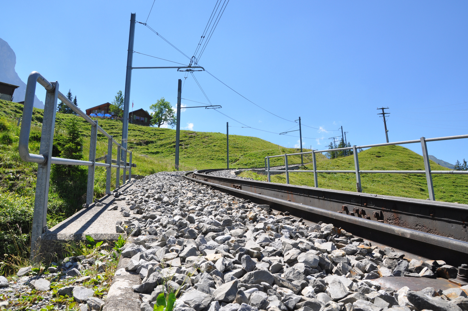 Zahnradbahn unterhalb der EigerNordwand