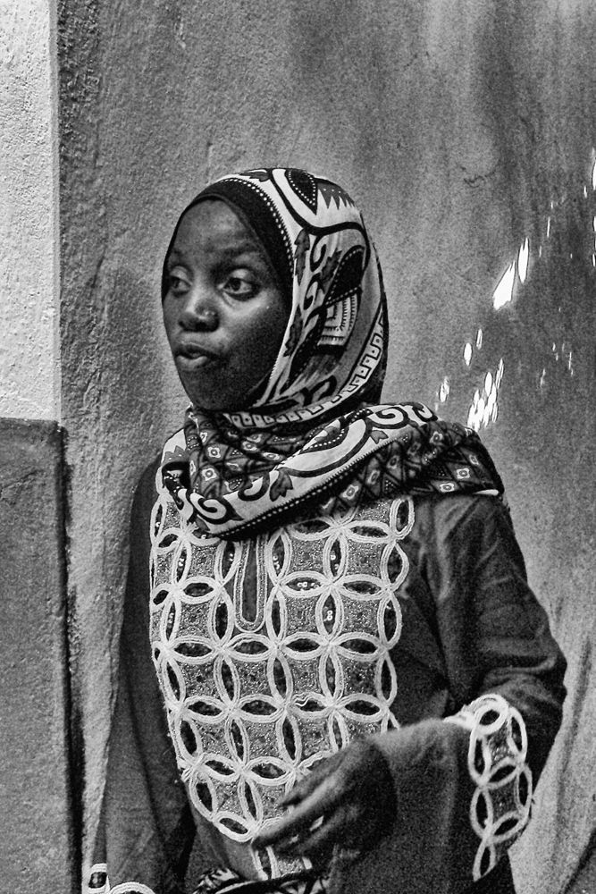 Zanzibár in BW_12.: Festive dress