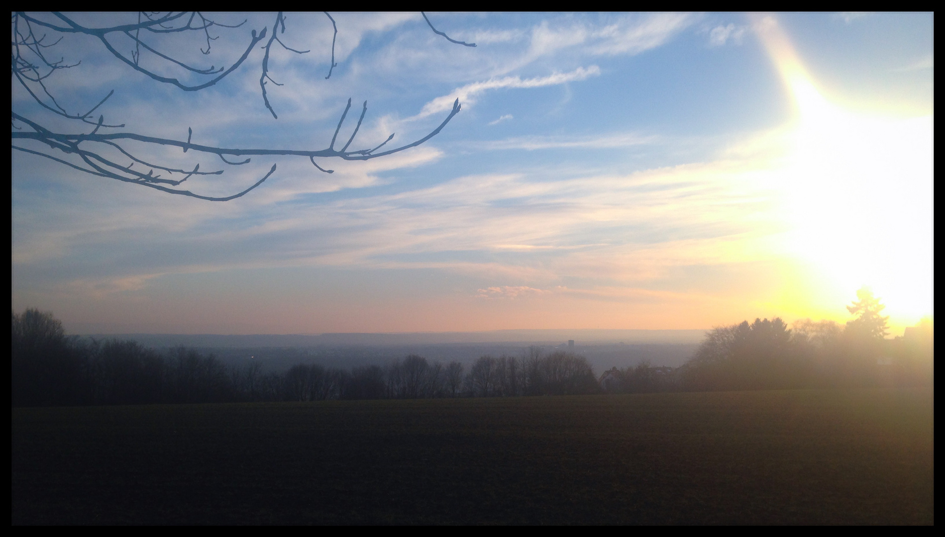 Zarte Farben am Horizont