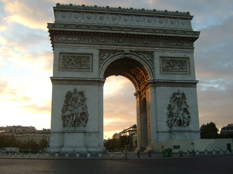 Zartes Licht des Arc de Triumph