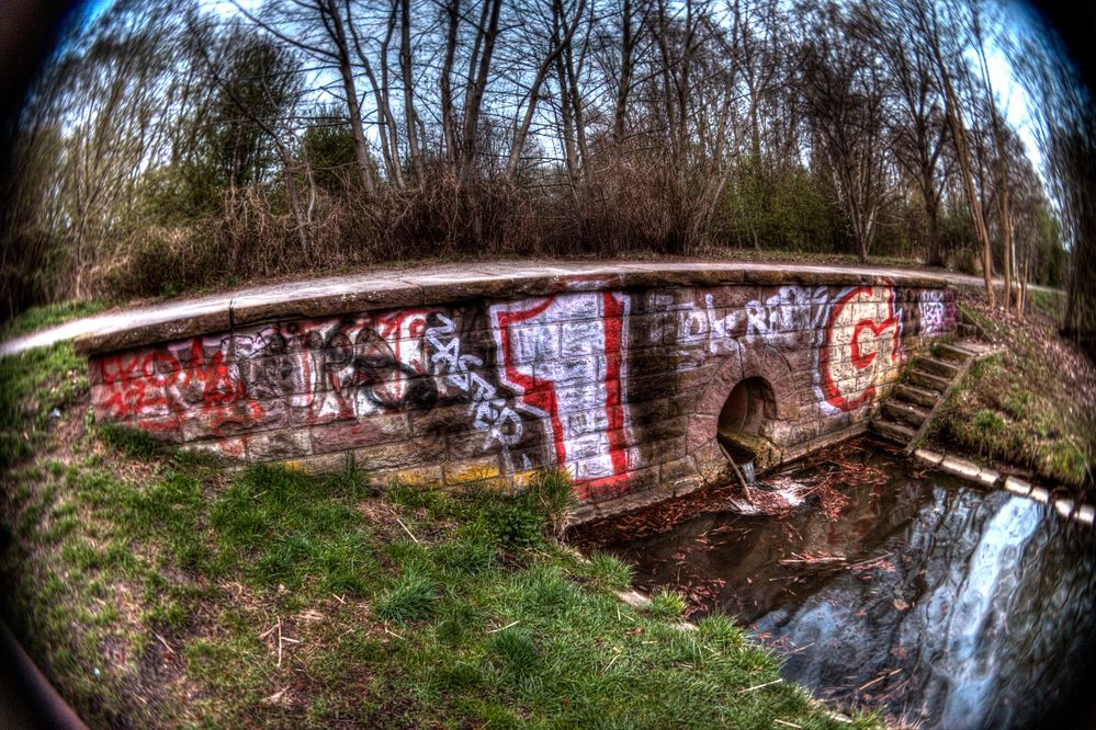 Zaster - Graffiti am Klötzebecken