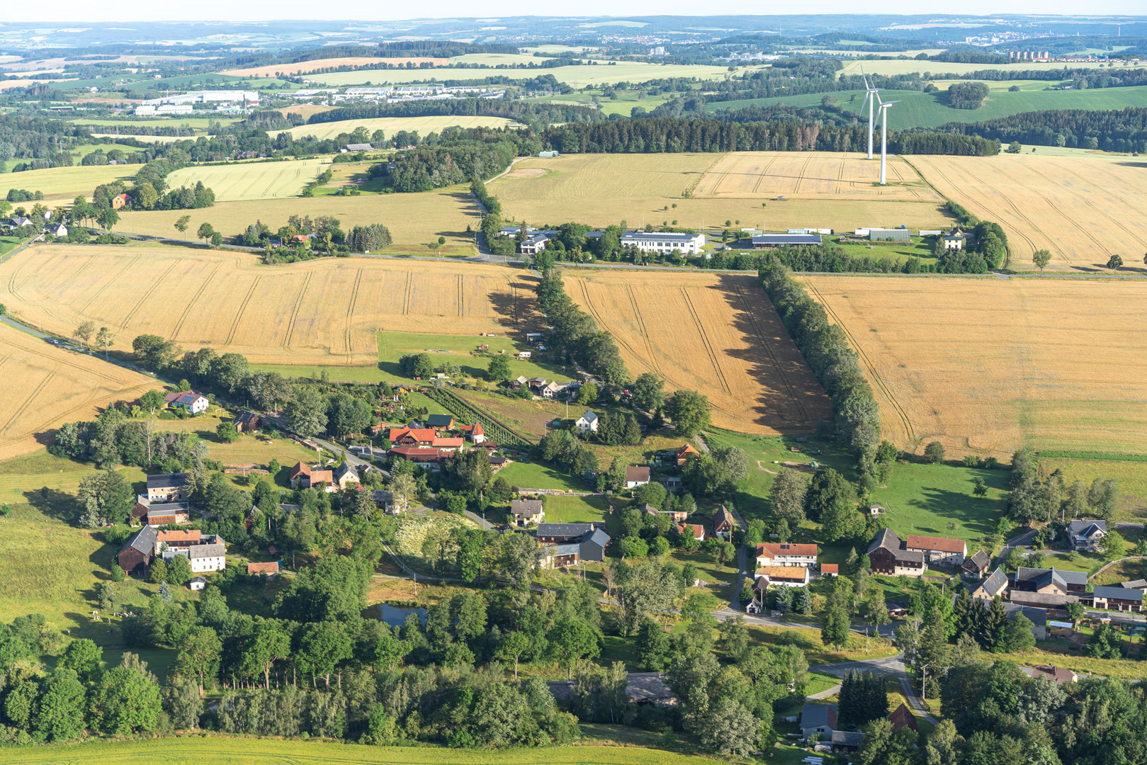 Zaulsdorf- Der Ort liegt auf etwa 440 m am Lauf des Kottengrüner Bachs.