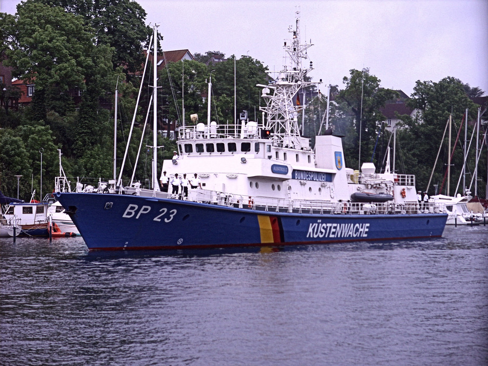 ZDF-Küstenwache Albatross II in Neustadt - Holstein